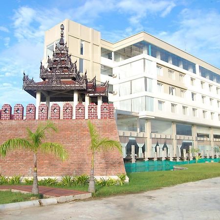 Man Myanmar Hotel Naypyidaw 외부 사진