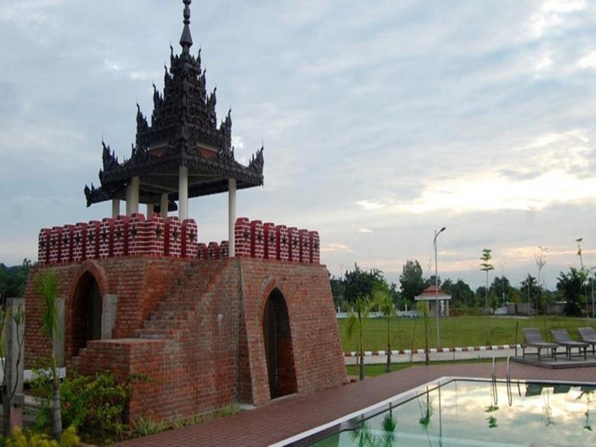 Man Myanmar Hotel Naypyidaw 외부 사진