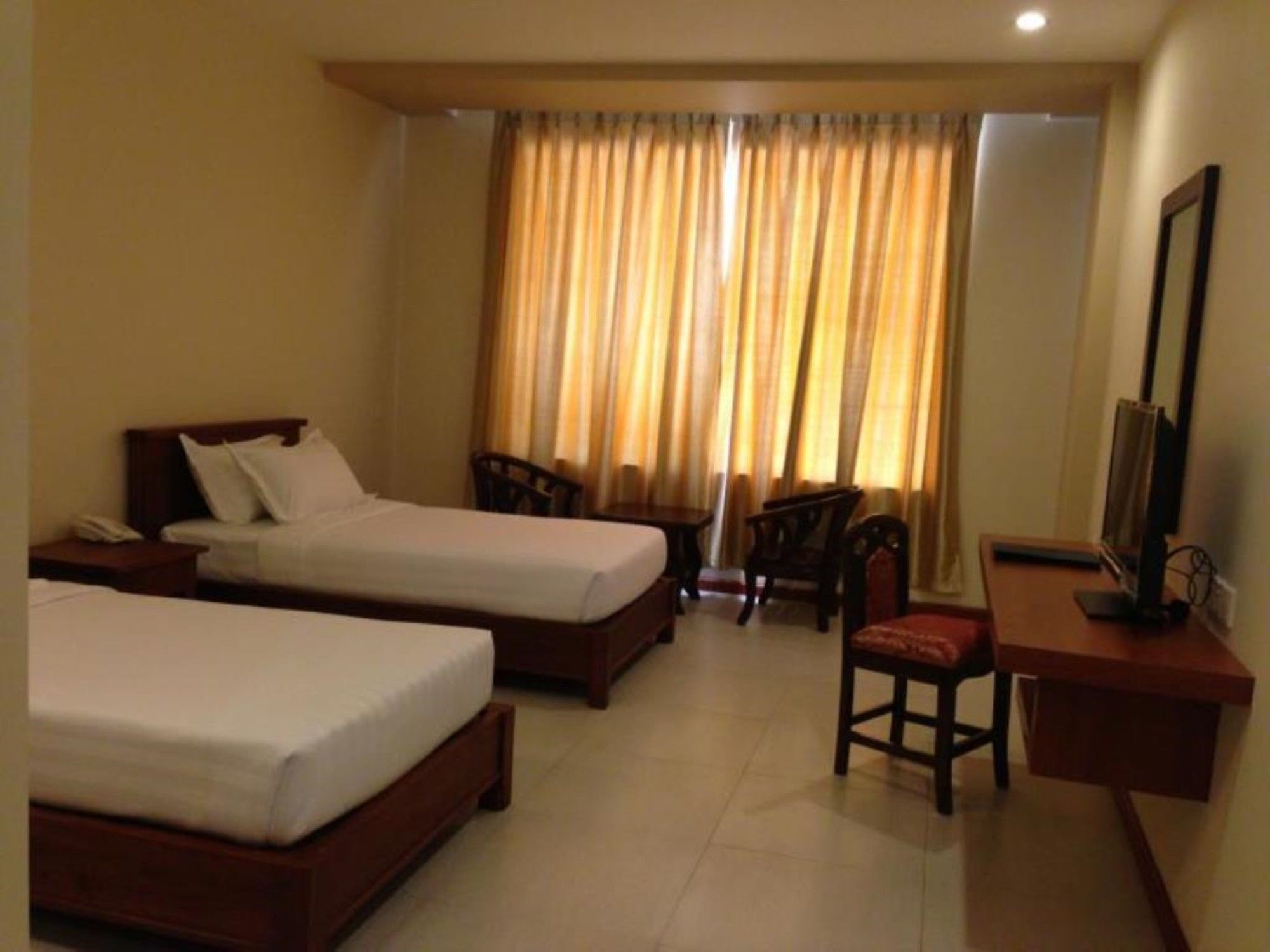 Man Myanmar Hotel Naypyidaw 외부 사진